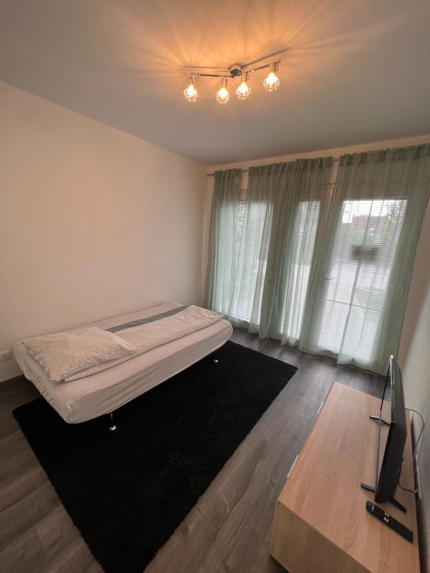 Modern Apartman Segedyn Zewnętrze zdjęcie