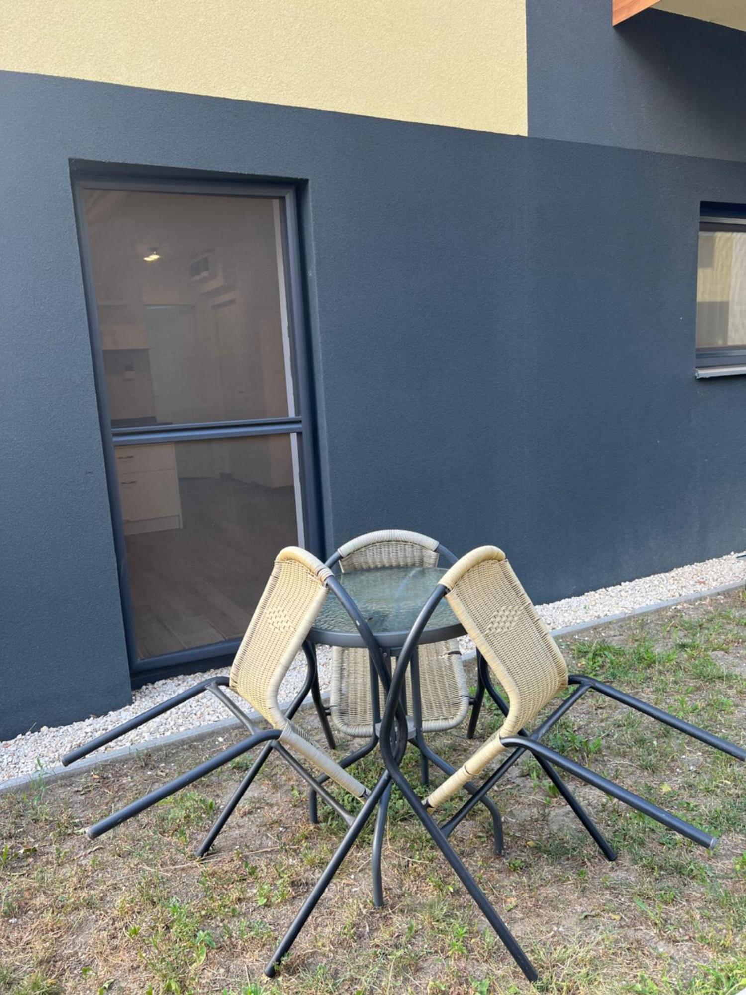 Modern Apartman Segedyn Zewnętrze zdjęcie